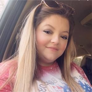 Meet your Posher, Lexie